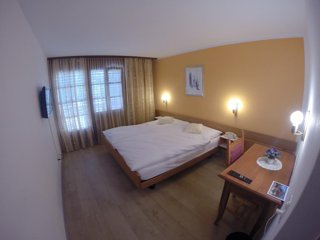 Gasthof Buehl Schwarzenburg Room photo